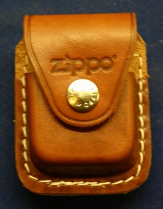 Zippo riemtasje bruin